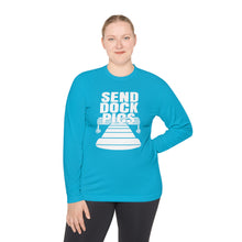 Load image into Gallery viewer, Send Dock Pics Funny Credit Card Captain Lightweight Long Sleeve Tee
